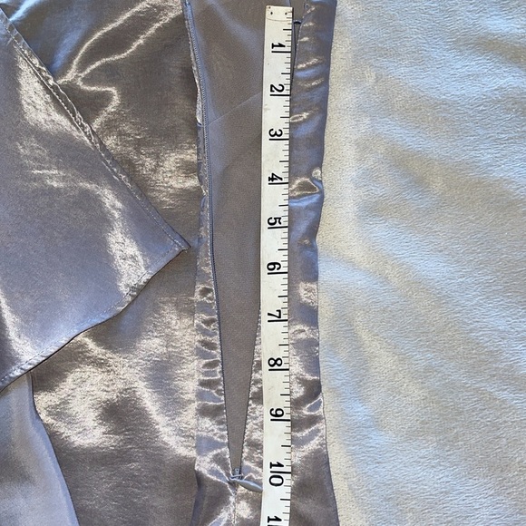 Banana Republic Heritage Cascading Ruffle Champagne Satin Cami Side Zip Sz 10 - Picture 9 of 13